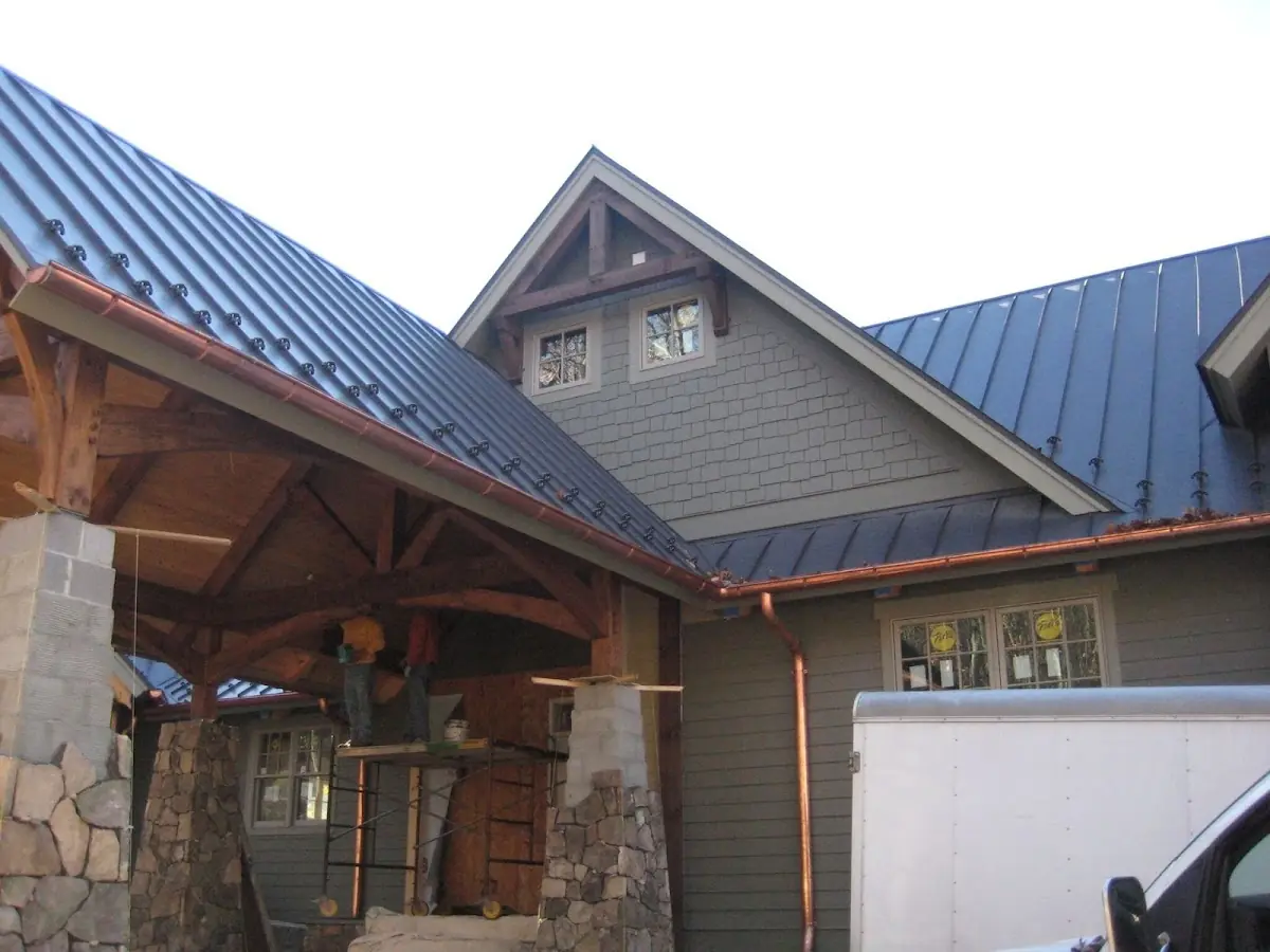 Craftsman Roofing team delivering quality roofing work in Kincaid
